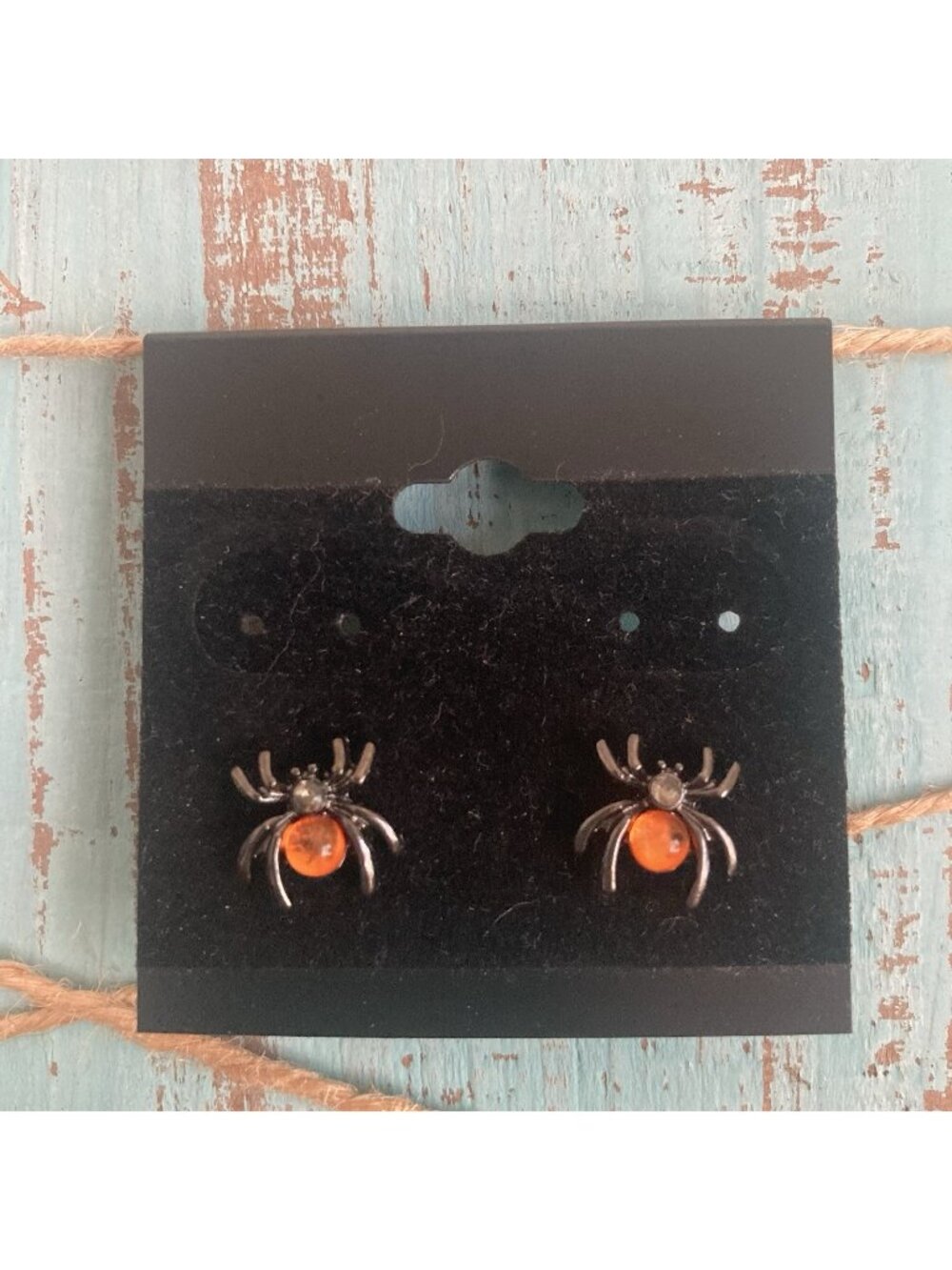1Pair 3D Black Orange Spider Stud Earrings Women Girls Gothic Halloween Jewelry